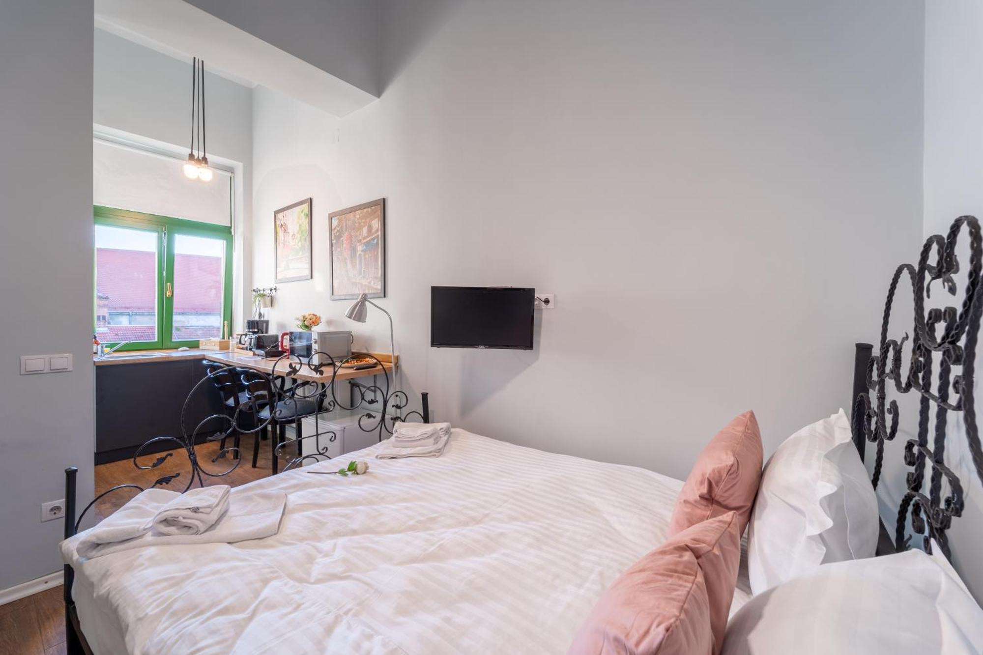 Villa Noble 5 Star House In Unirii Plaza Cluj-Napoca Esterno foto